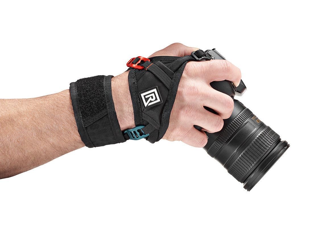 BlackRapid Hand Strap Breathe with JZS CC-20 Microfiber Lens Cloth